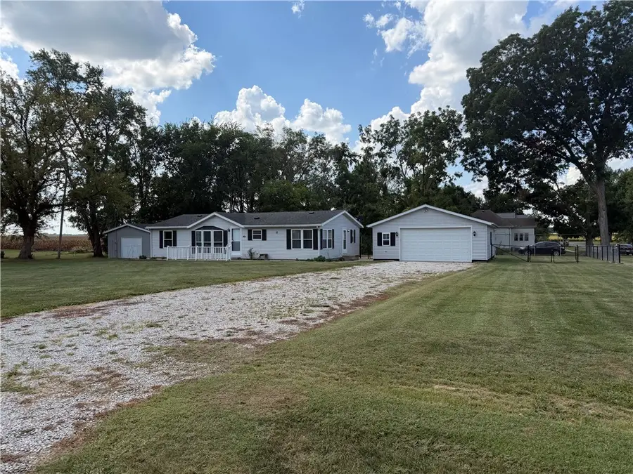 401 Washington Street, Lovington, IL 61937 - #3