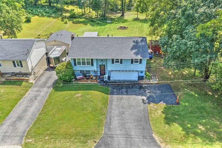 1381 Highland Place, Decatur, IL 62526 - #2