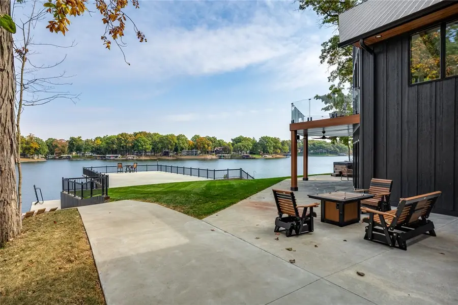 15052 16th Avenue, Effingham, IL 62401 - #2