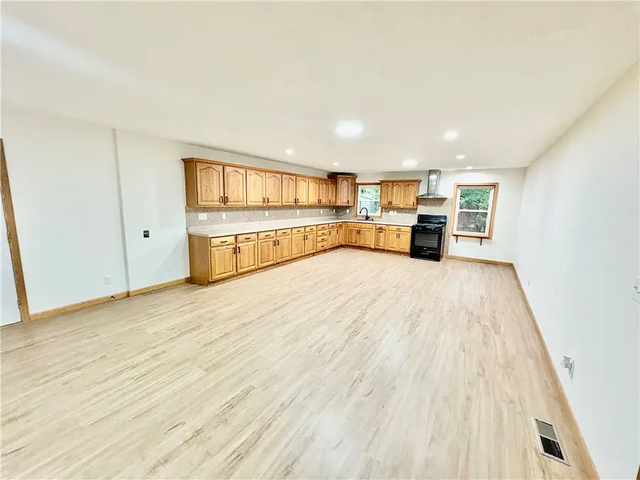 250 N Broadway Street, Niantic, IL 62551 - #3