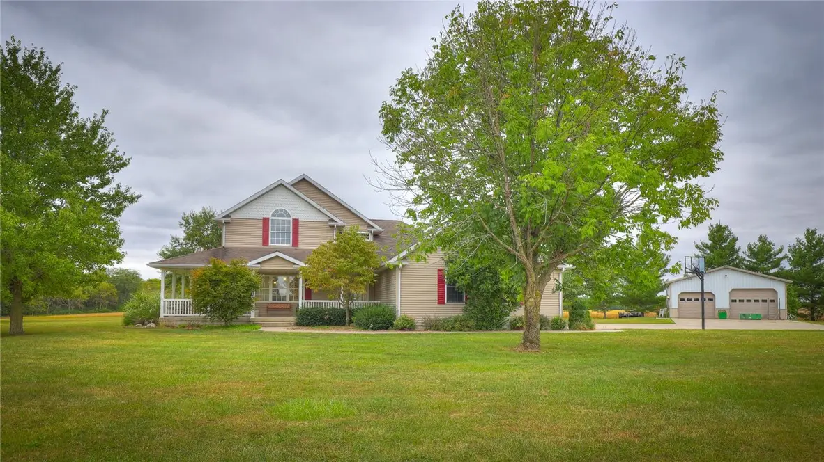 1121 Cr 1000e Road, Sullivan, IL 61951 - #1