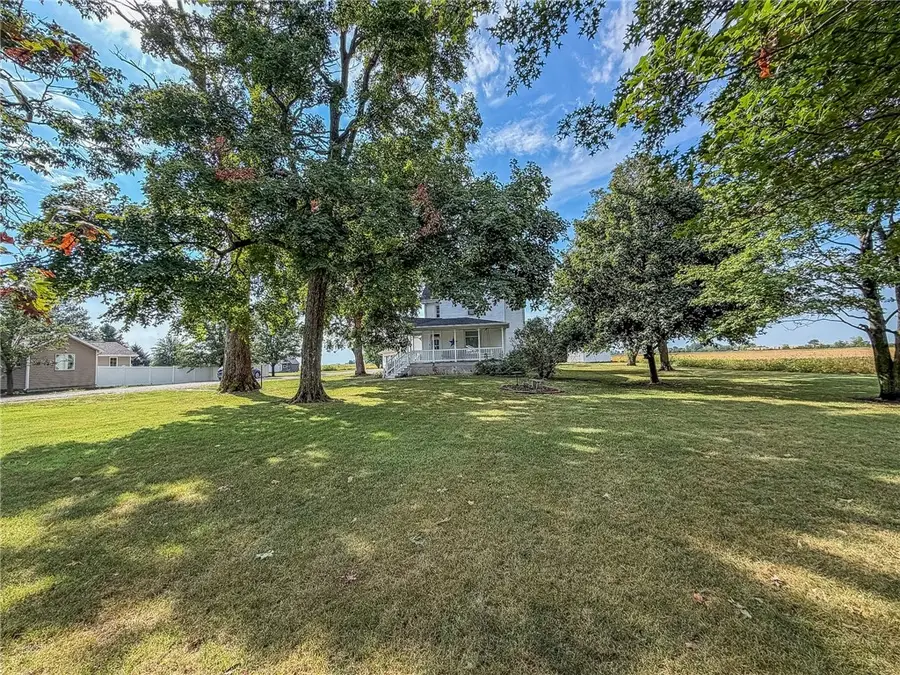 220 4th Street, Arcola, IL 61910 - #2