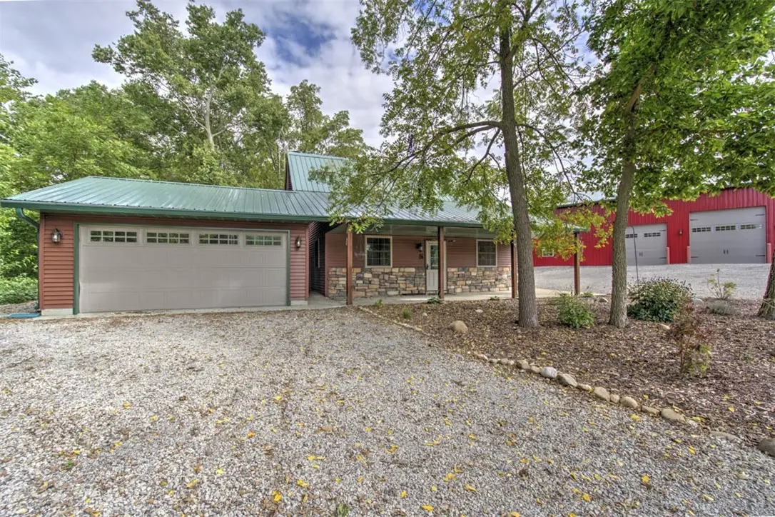 1717 Cr 400e, Bethany, IL 61914 - #1
