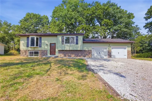 108 Casa Grande Drive, Watson, IL 62473