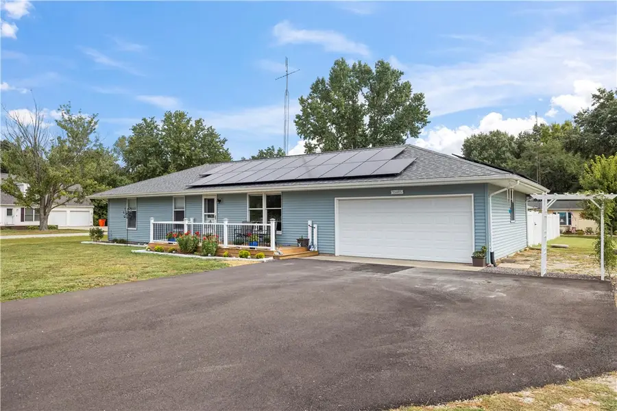1520 N 1900 East Road, Shelbyville, IL 62565 - #2