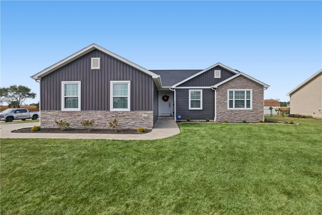 1121 Meadow Brook Court, Mattoon, IL 61938 - #1