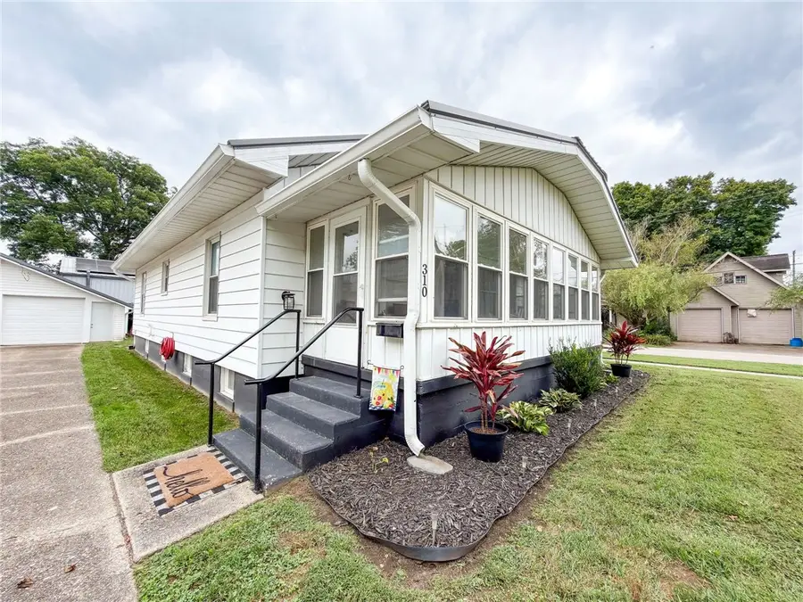 310 S Pike Street, Palestine, IL 62451 - #2