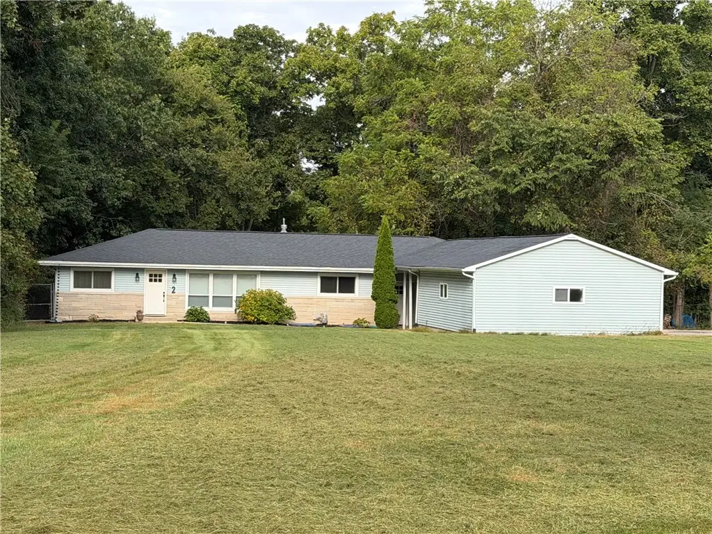 2 Hickory Ridge, Charleston, IL 61920 - #1