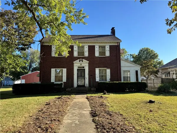 434 Crawford Street, Paris, IL 61944