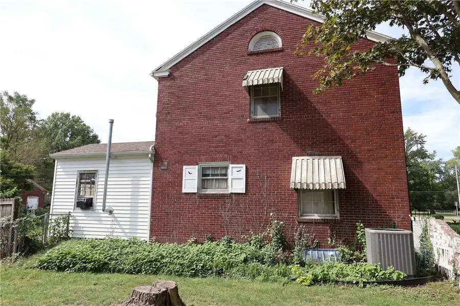 434 W Crawford Street, Paris, IL 61944 - #3