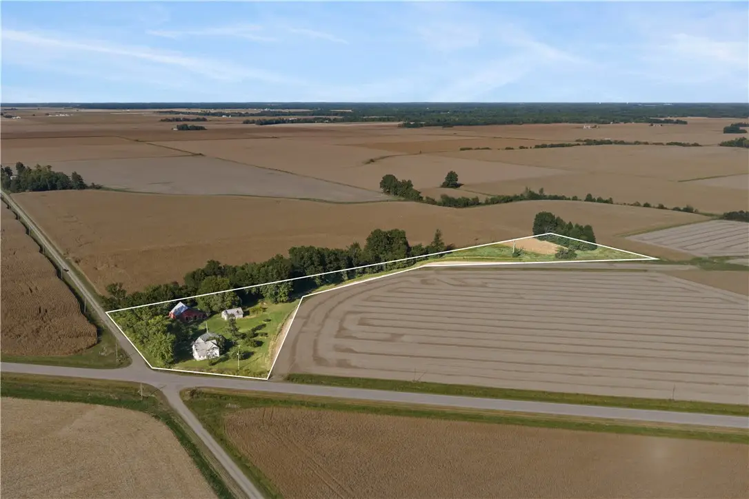 10670 N 900th Street, Martinsville, IL 62442 - #1