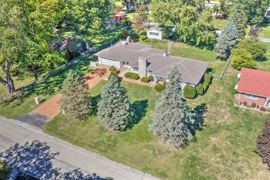 24 E South Court Drive, Decatur, IL 62526 - #3