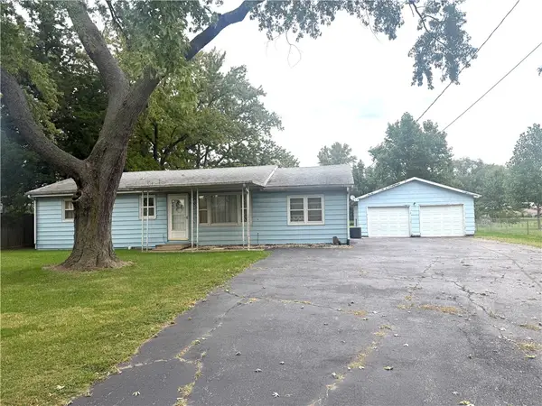 5490 E Firehouse Road, Decatur, IL 62521
