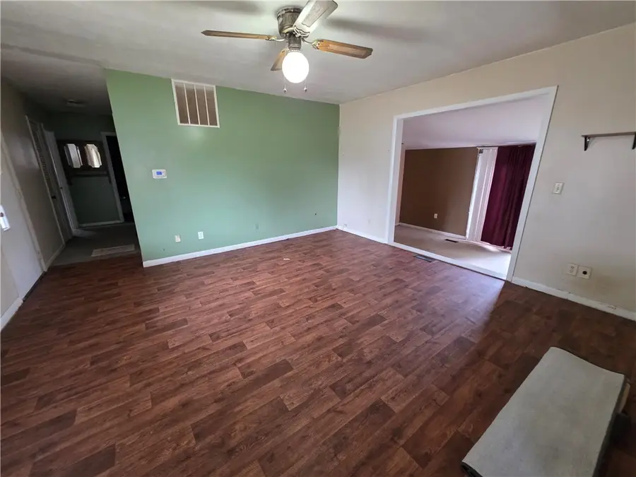 417 E Elm Street, Cowden, IL 62422 - #3
