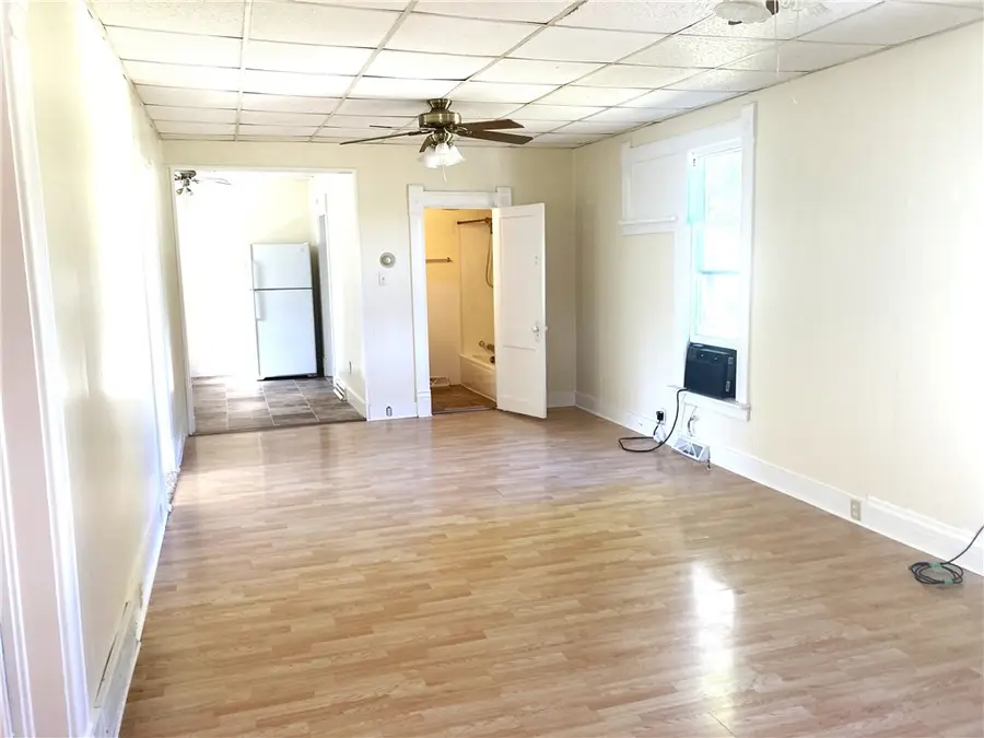 620 Sanford Avenue, Nokomis, IL 62075 - #3