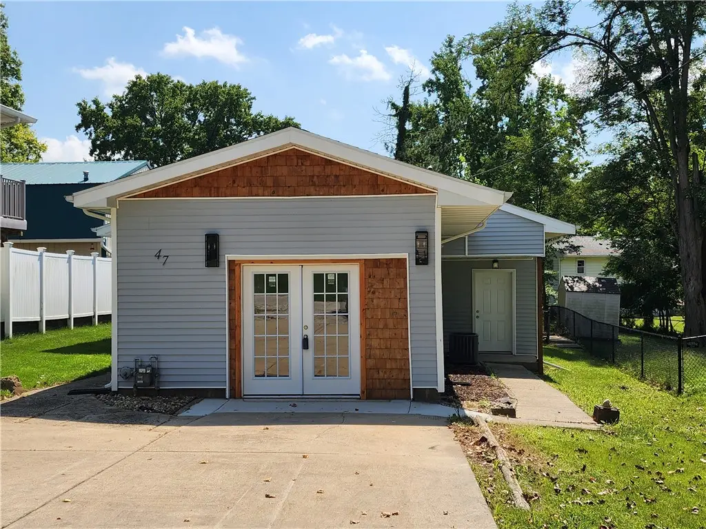 47 Oak Ridge Drive, Decatur, IL 62521 - #1