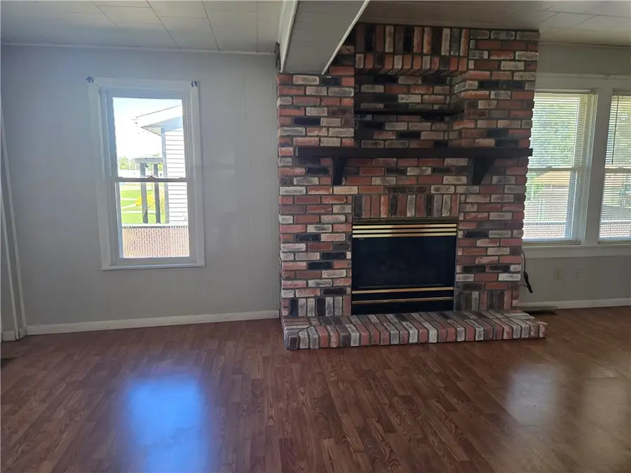 1411 Lincoln Street, Tilton, IL 61833 - #3