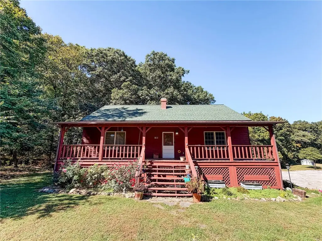 103 E Mountain Street, Greenup, IL 62428 - #1