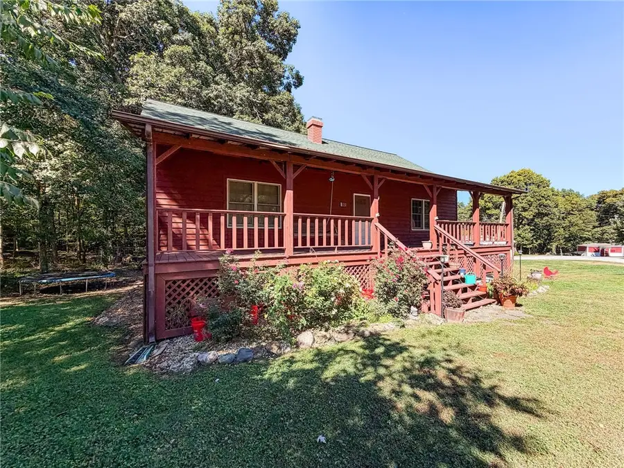 103 E Mountain Street, Greenup, IL 62428 - #3