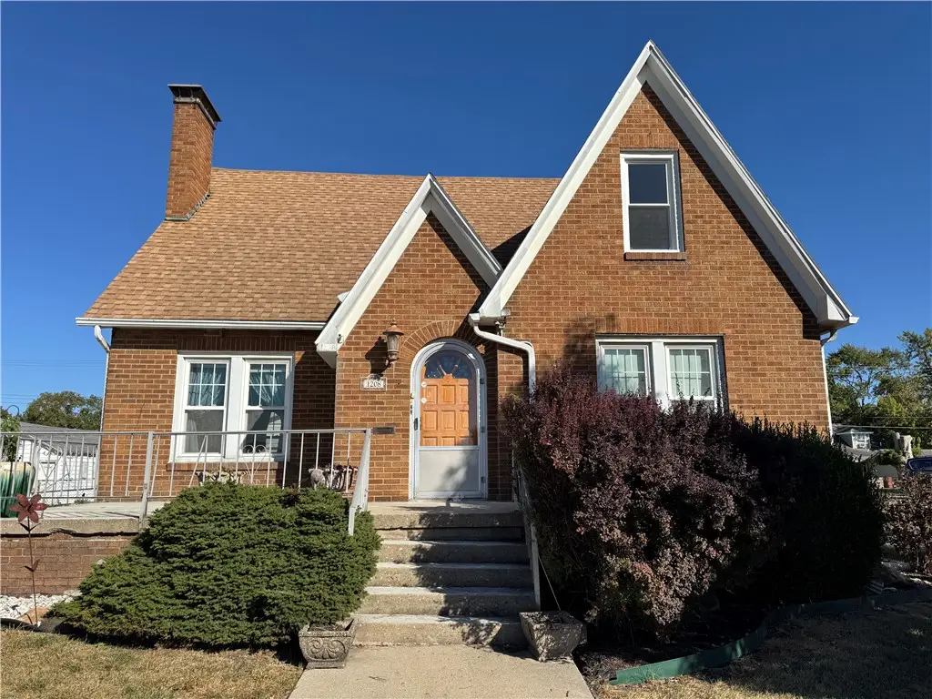 1208 Lakeland Boulevard, Mattoon, IL 61938 - #1