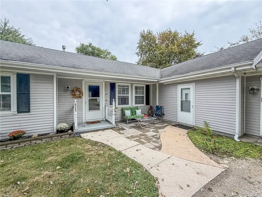 620 Walnut Street, Humboldt, IL 61931 - #3