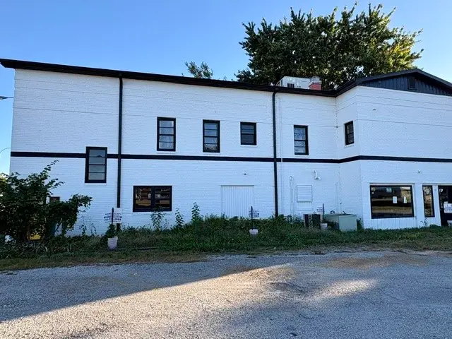 709 Lake Land Boulevard, Mattoon, IL 61938 - #2