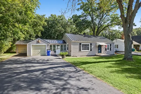 2832 N Fairview Avenue, Decatur, IL 62526
