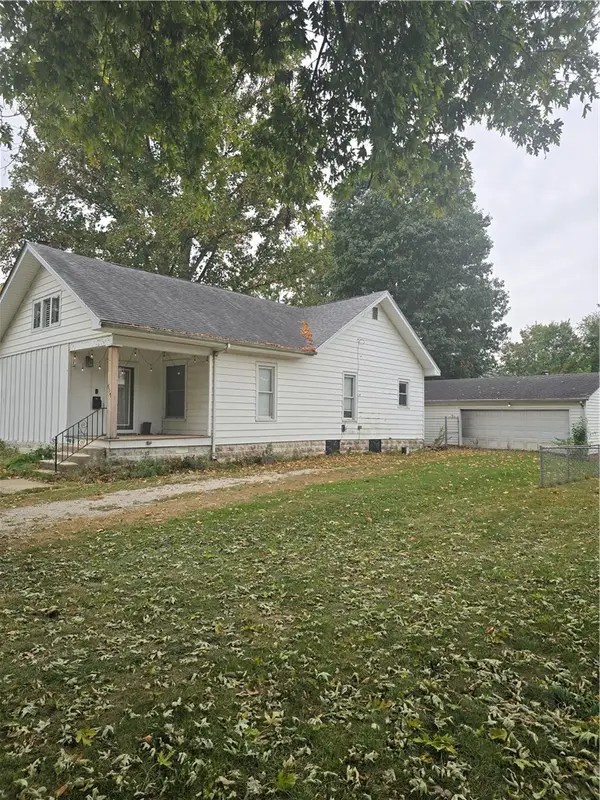 517 Vance Street, Paris, IL 61944