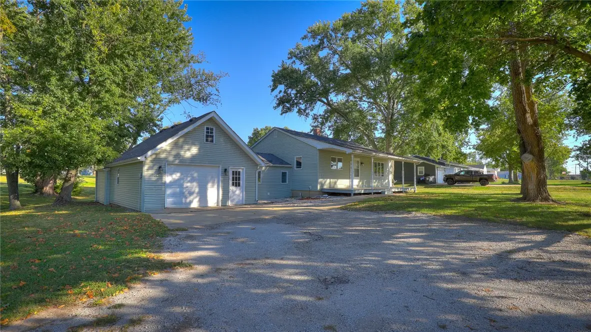 530 State Route 121 Highway, Mount Zion, IL 62549 - #1
