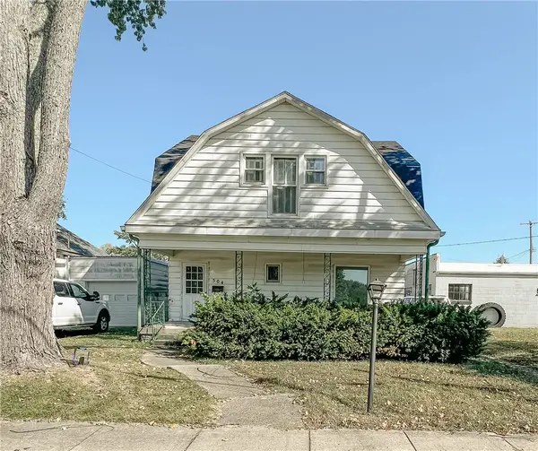 504 N Robb Street, Robinson, IL 62454