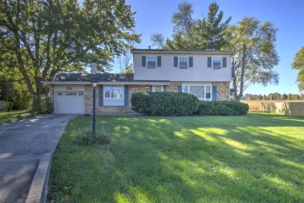 3153 St Andrews Drive, Decatur, IL 62521