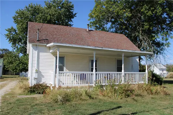 401 S Spruce Street, Strasburg, IL 62465