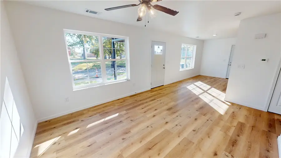 318 Oak Street, Danville, IL 61832 - #2