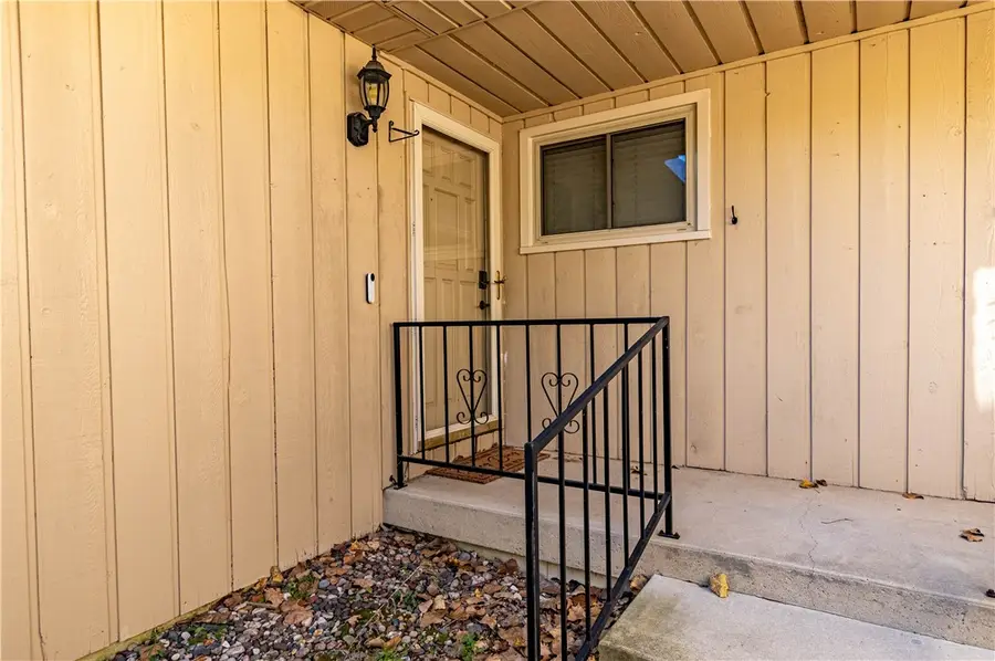 2634 S Forrest Green Drive, Decatur, IL 62521 - #2