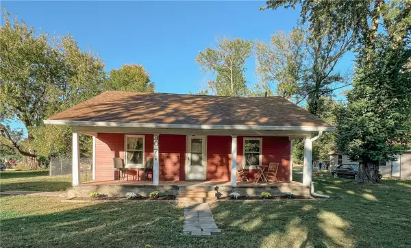 807 N Robb Street, Robinson, IL 62454