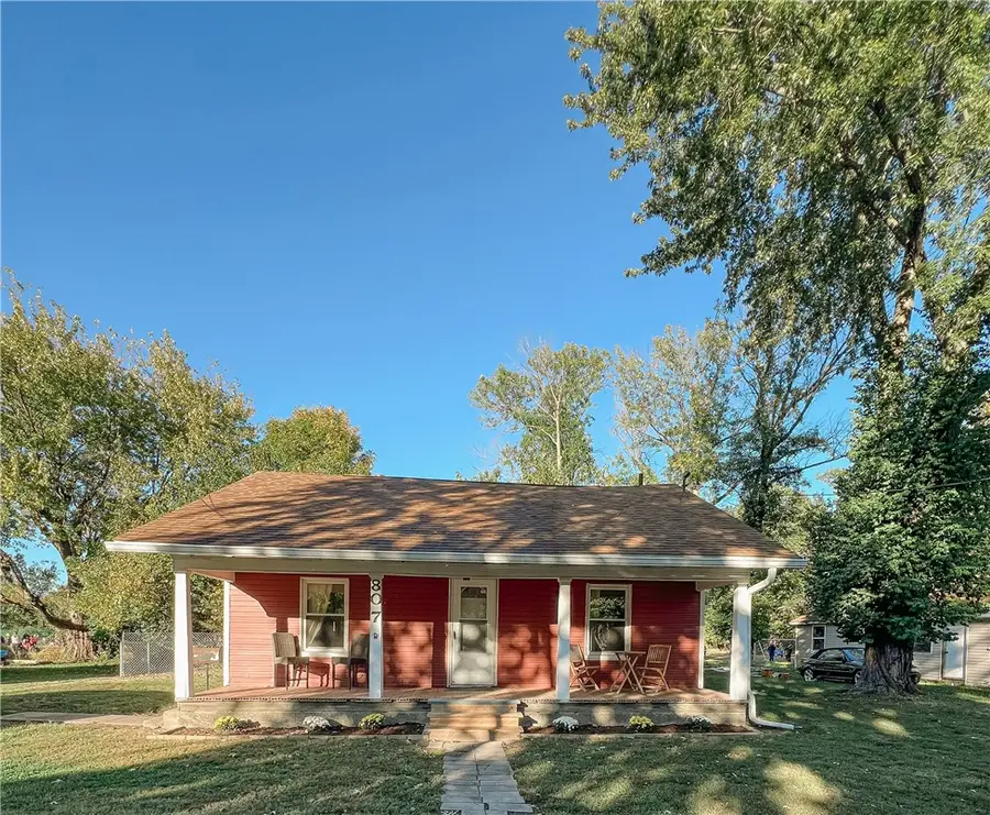 807 N Robb Street, Robinson, IL 62454 - #2