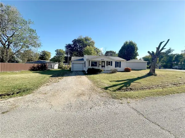 602 E Orlando Drive, Robinson, IL 62454