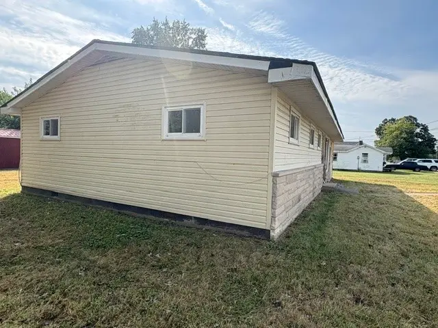 308 S 3rd Street, Brownstown, IL 62418 - #3