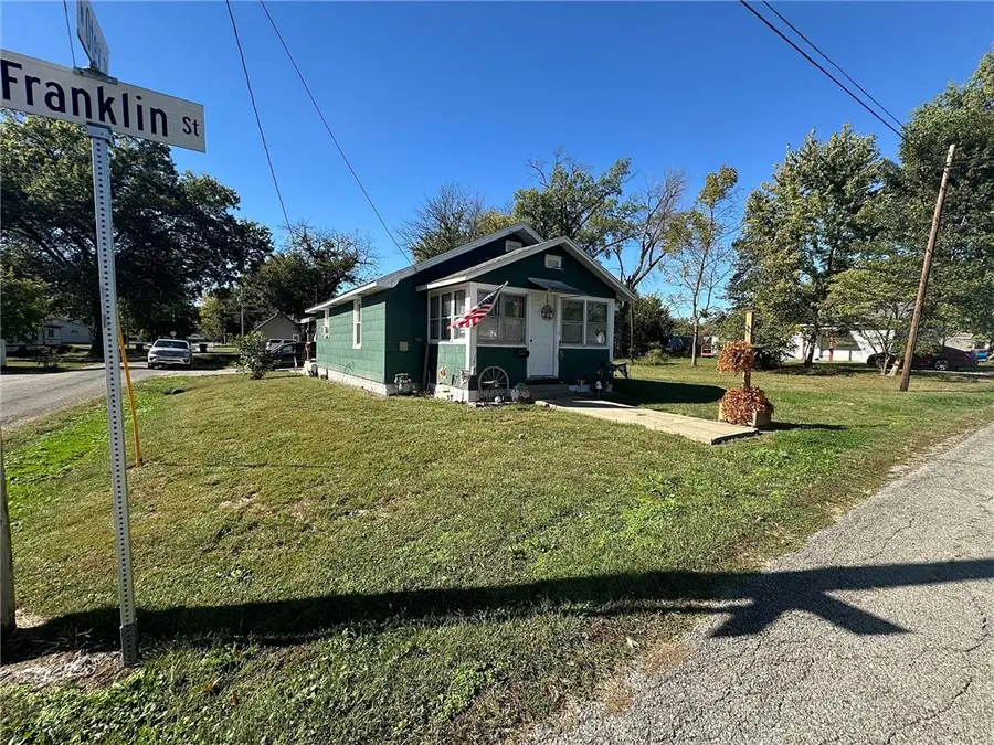 1101 N Franklin Street, Robinson, IL 62454 - #2