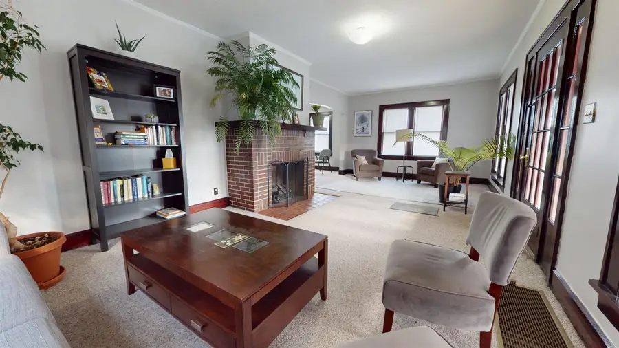 227 Eastern Ave, Connersville, IN 47331 - #2