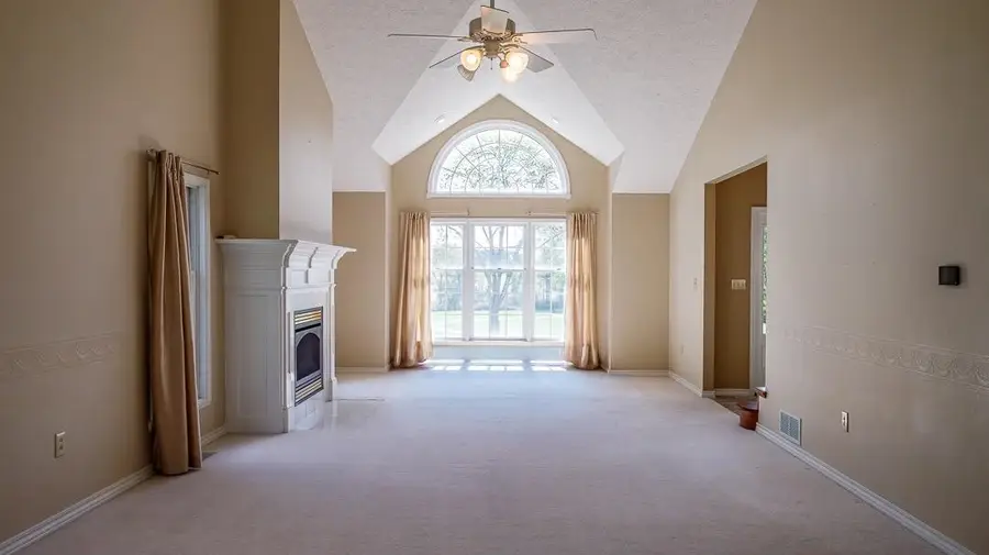 5687 Holtsclaw Road, Connersville, IN 47331 - #3