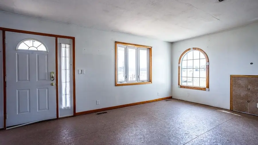 2570 W Co. Rd. 350 S., Connersville, IN 47331 - #3