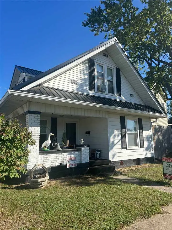 720 Lee Street, Connersville, IN 47331 - #1