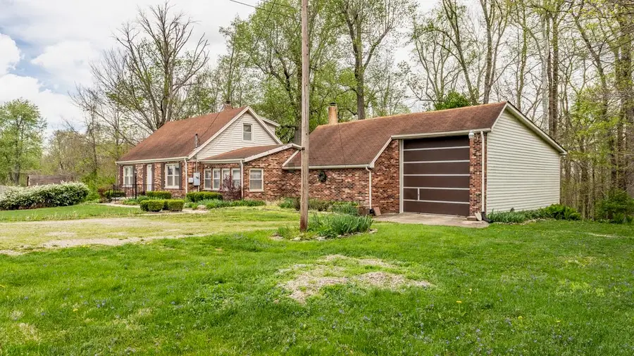 2702 N Eby Drive, Connersville, IN 47331 - #3