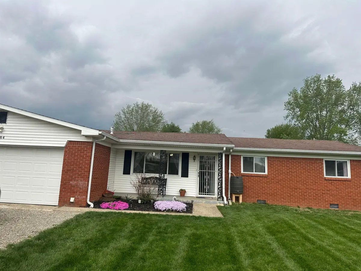 384 E 215 S, Connersville, IN 47331 - #1