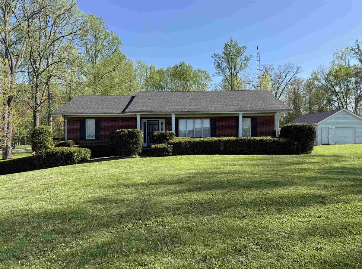 435 S COUNTY ROAD 200 WEST, Connersville, IN 47331 - #1