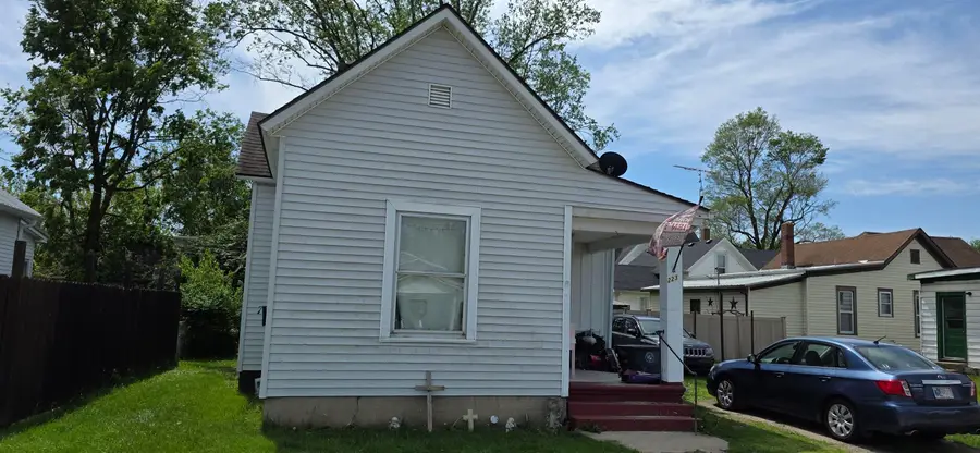 223 W 15th St, Connersville, IN 47331 - #2