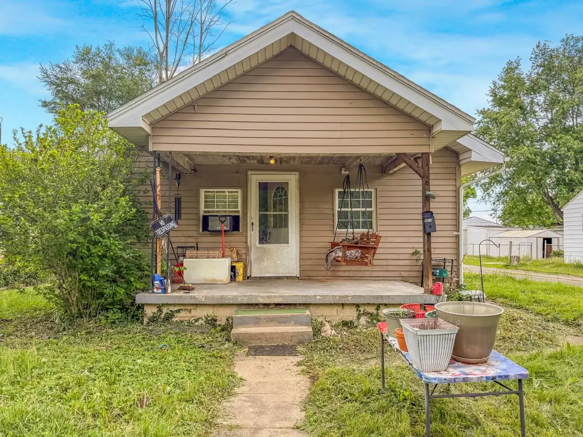 1411 Fayette Street, Connersville, IN 47331 - #1
