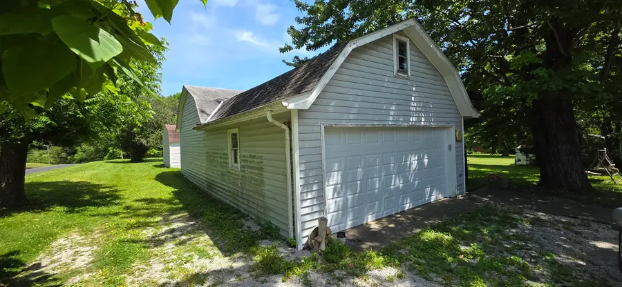 2408 Eby Dr, Connersville, IN 47331 - #3