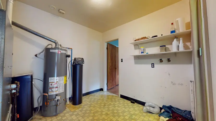 1516 Westwood Blvd, Connersville, IN 47331 - #3
